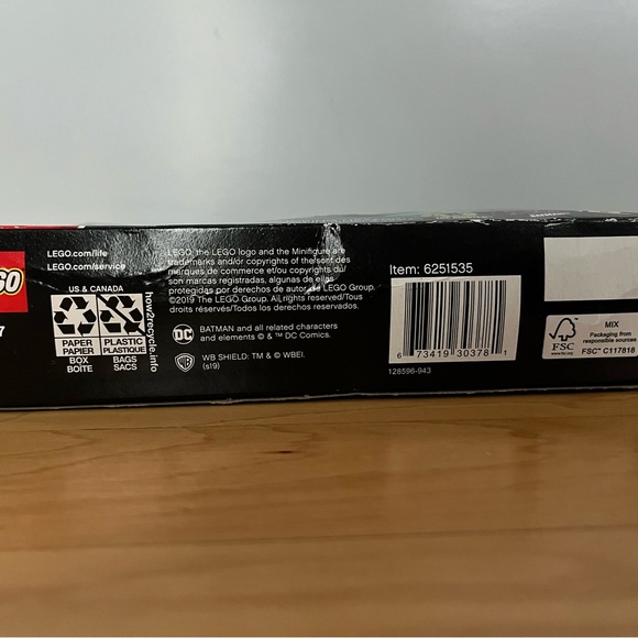 LEGO Batman The Riddler Chase Set - Picture 6 of 6